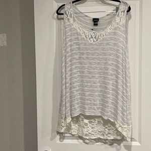 NWT torrid size 3 boho style tank
